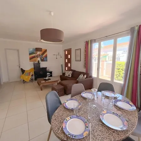 Maison Climatisée 3* à 50m De La Plage, Pour 6 Pers Avec Jardin, Wifi Et Parking – - Fr-1-529-22 Le Barcarès