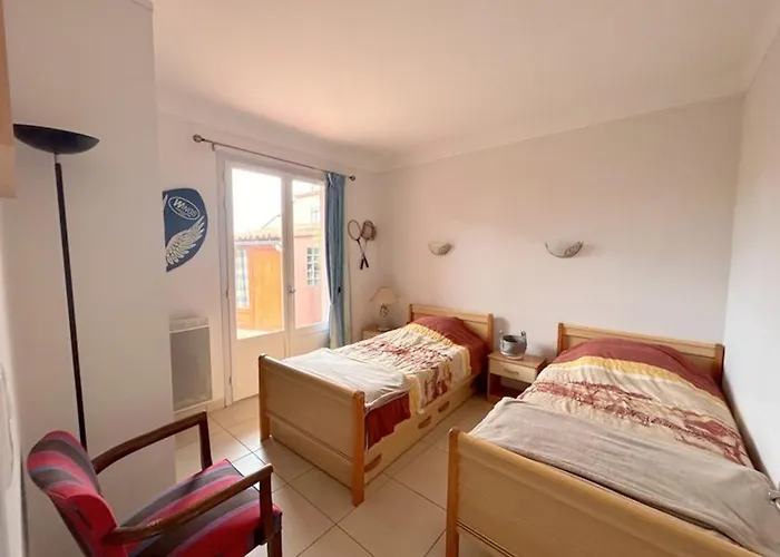 Maison Climatisée 3* à 50m De La Plage, Pour 6 Pers Avec Jardin, Wifi Et Parking – - Fr-1-529-22 *